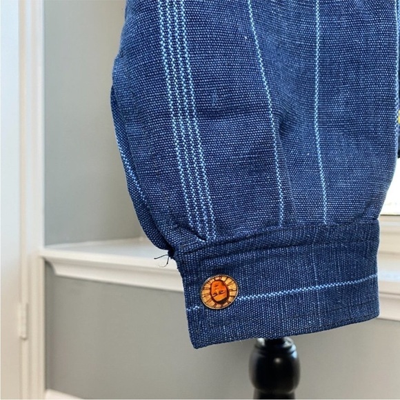 ARTSY FRIDA KAHLO EMBROIDERED DENIM JACKET PORTRAIT BUTTONS NWOT SIZE MEDIUM - Picture 9 of 13